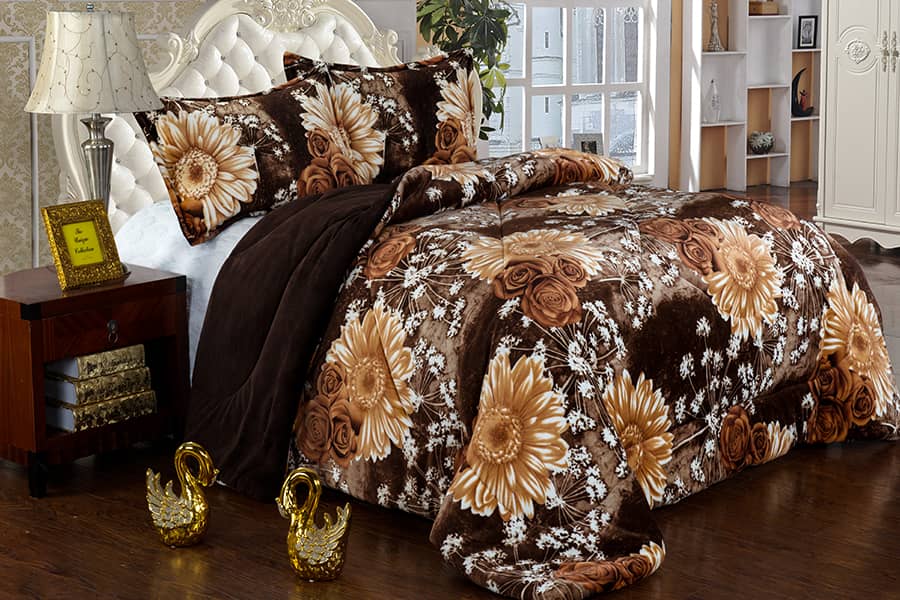 Quilt & Comforter