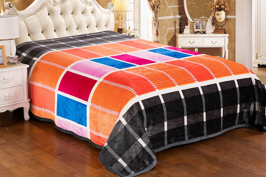 Off White Microfiber Super Soft Thick Flannel Fleece Blanket For Sofa 