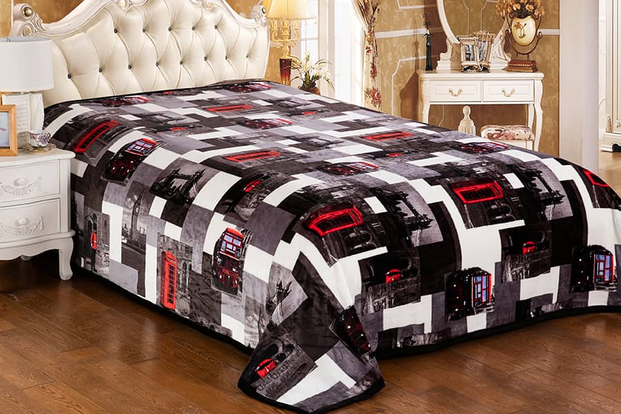 Warm Fuzzy Microfiber Flannel Printed Plaid Bed Blanket