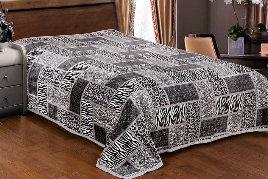 100%Polyester PV Fleece Heavy Micro Plush Fleece Blanket 