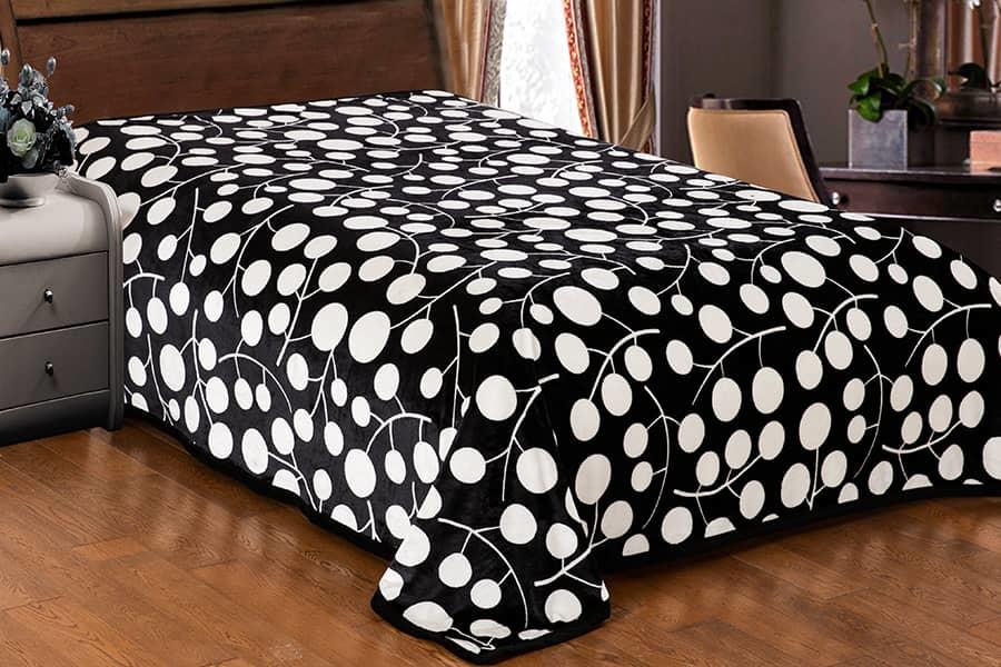 Black And White Cow Print Flannel Fleece Baby Blanket For Bedroom 