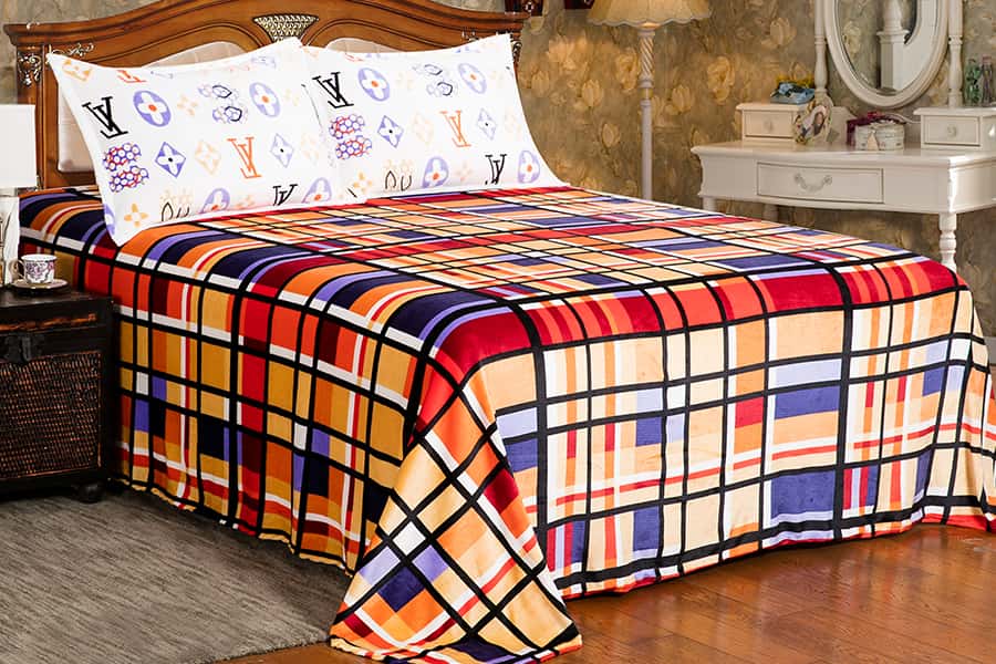 wholesale comfortable knitted fabric printed double side flannel baby blankets