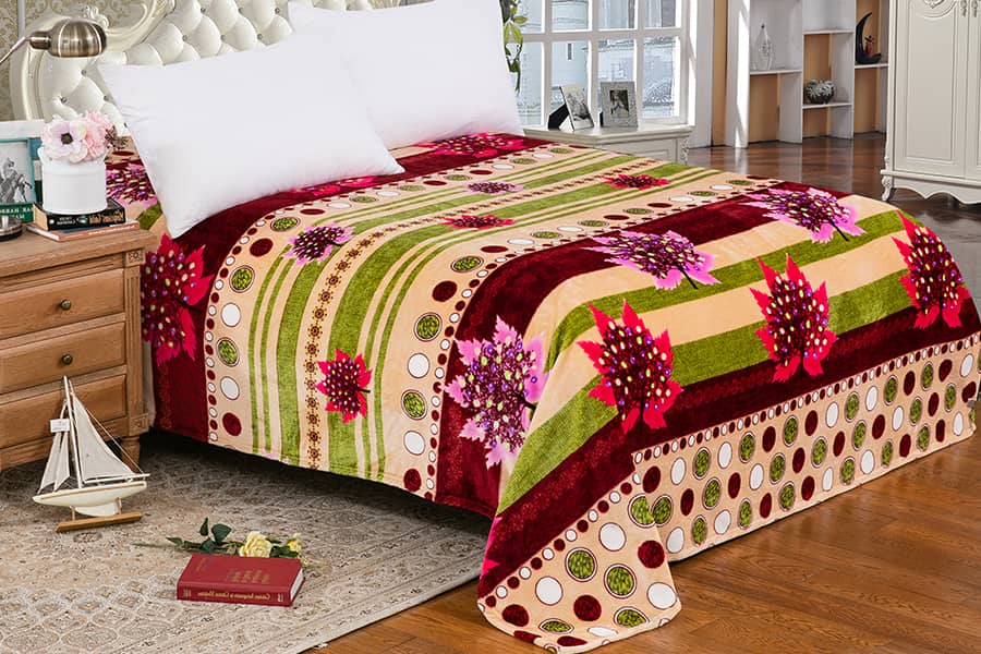Wholesales Cheap Price Keep Warm Polyester Plush Velvet Fabric Pv Quilt Cover 