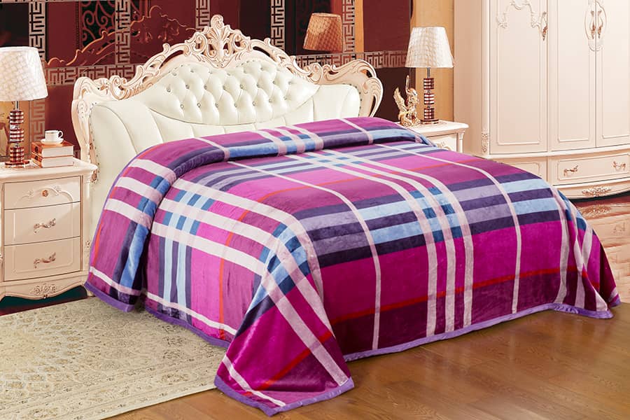 Wholesale Super Comfortable Cute Cow Pattern Custom Printed Blankets 