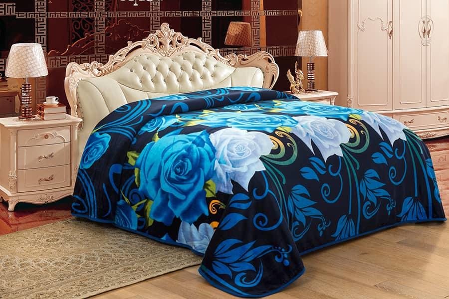Hot Sale Double Sided Flower Pattern Printed Flannel Fleece Blanket For Bedroom 